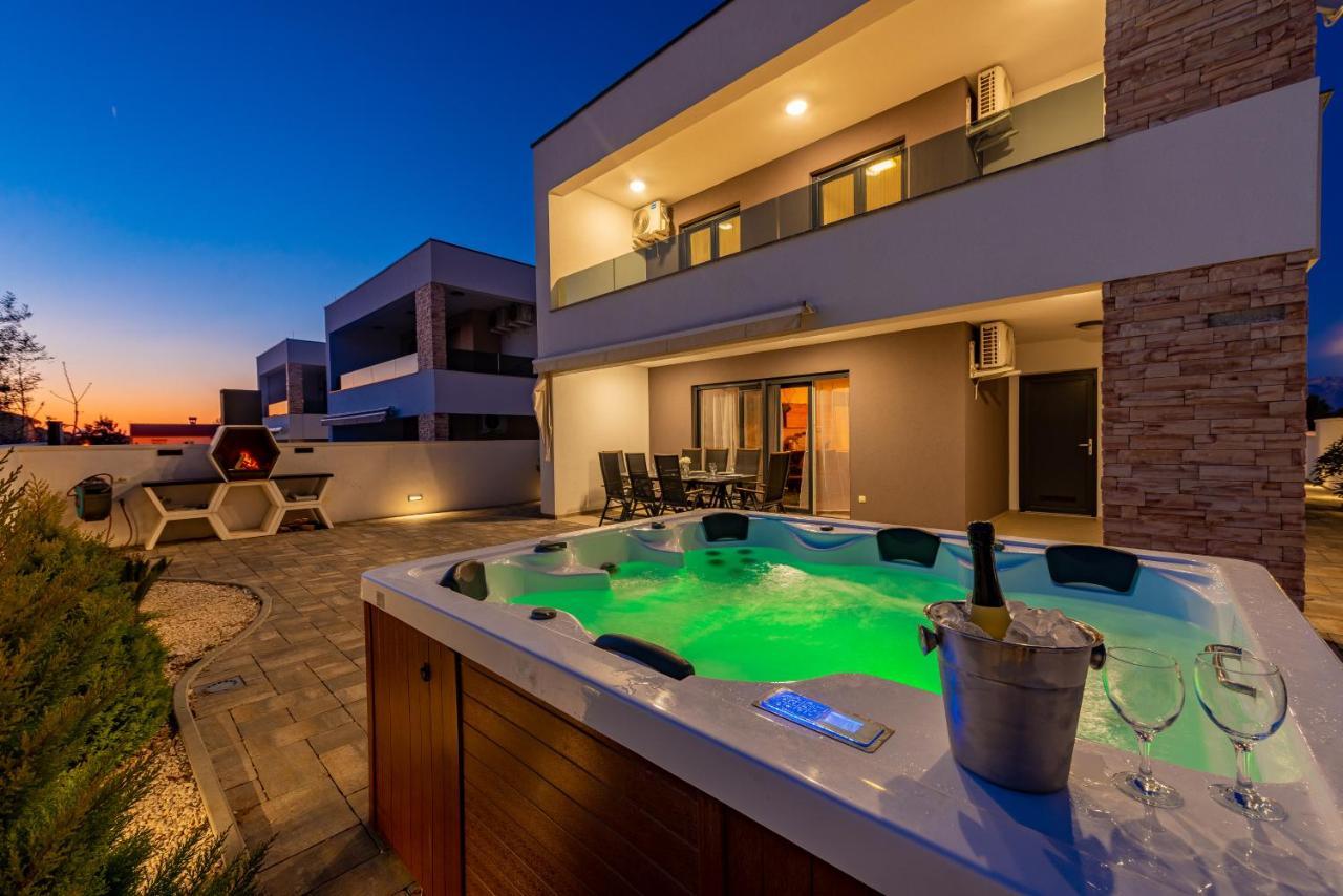 Villa Elite Vir Exterior photo